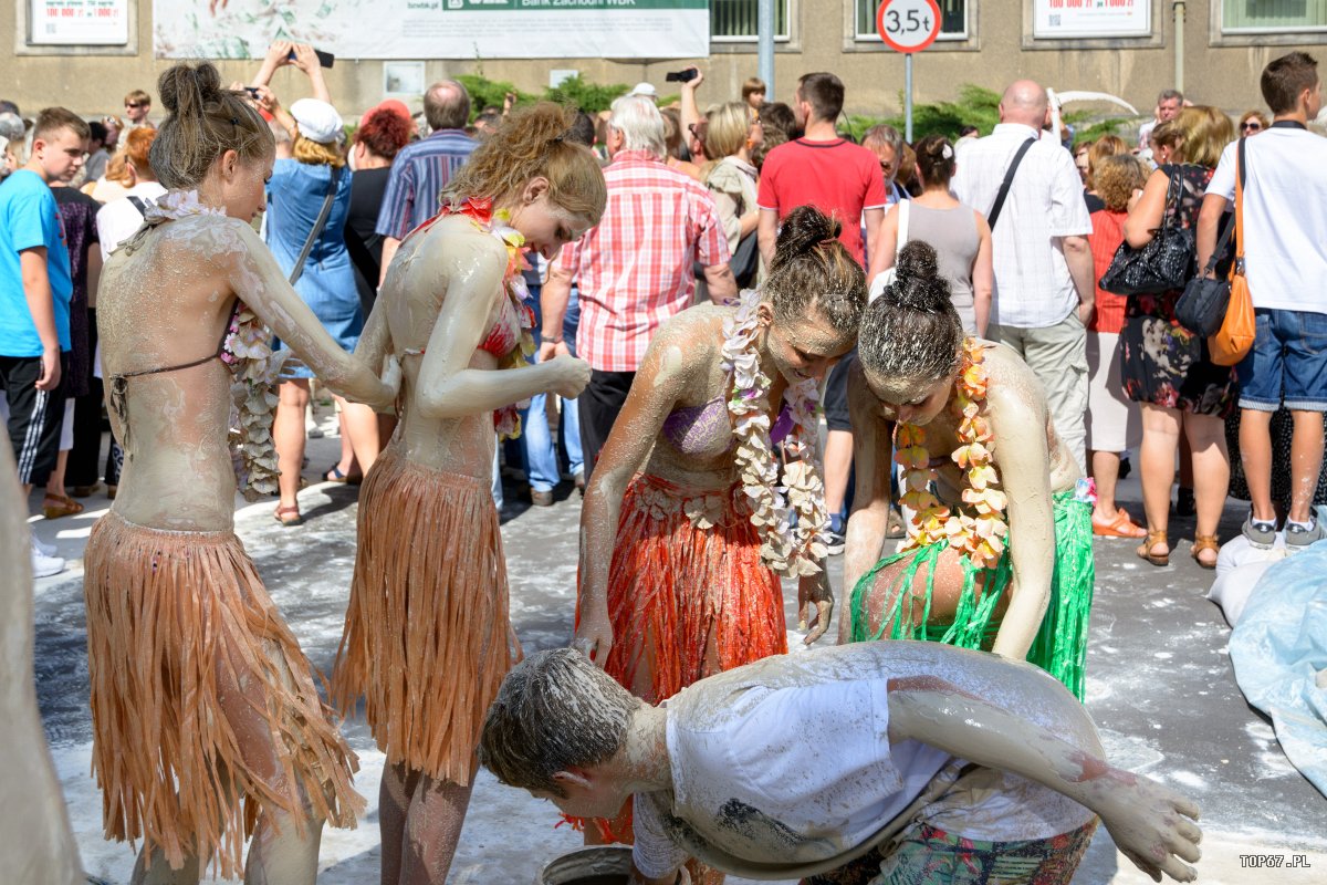 TP4_8786.jpg - Produkcja Glinoludów